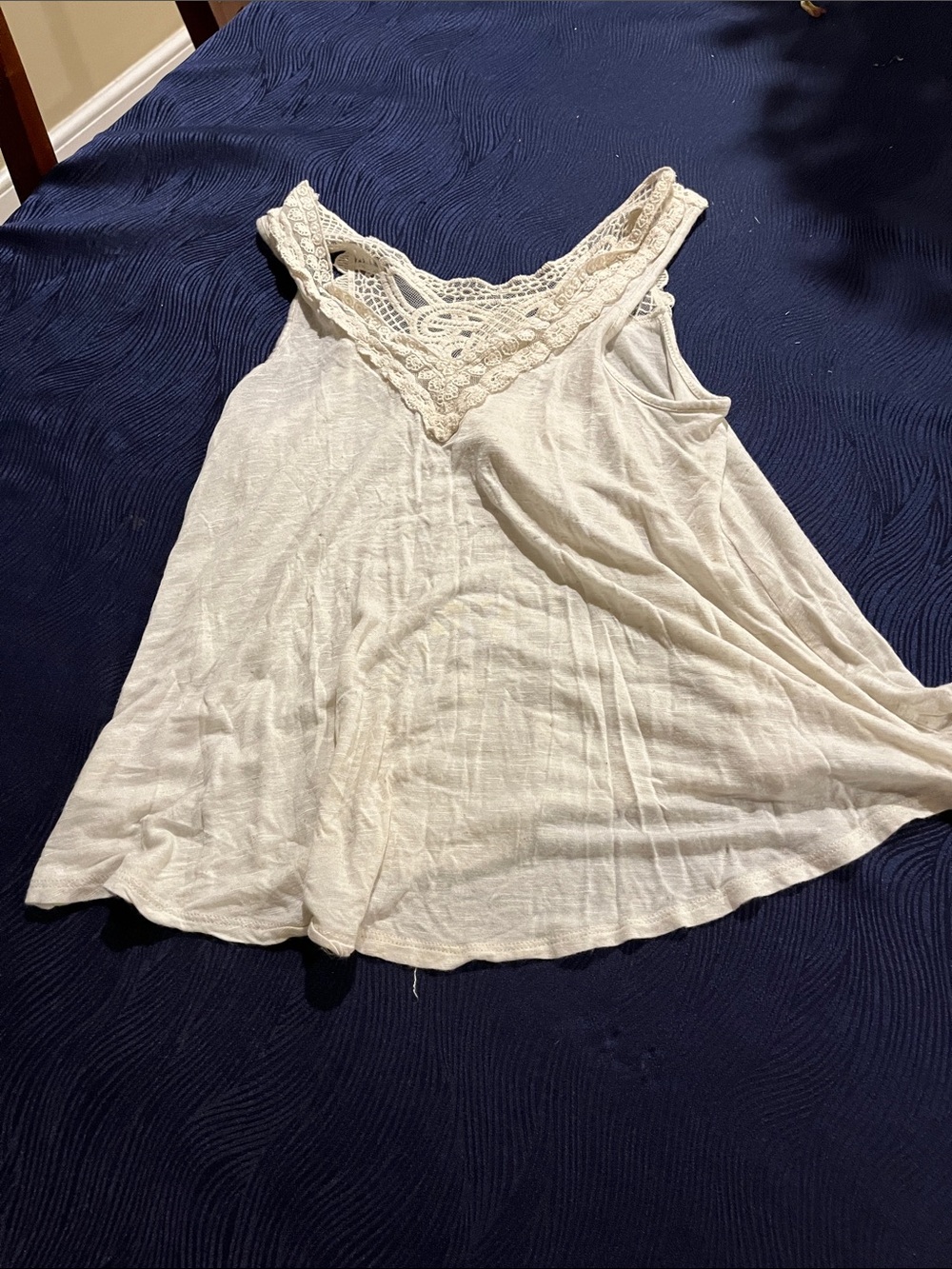 Monteau Cream Crochet V-Neck Swing Camisole
